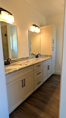364 Clyde Wix Rd, Westmoreland, TN 37186