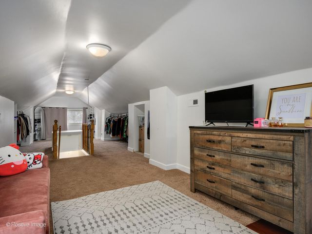 3742 Clinton Avenue, Berwyn, IL 60402