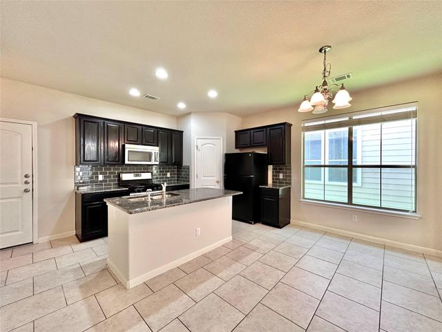 11400 W Parmer LN 120, Cedar Park, TX 78613