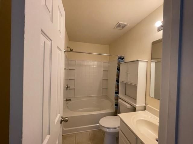708 Crestwell Circle SW, Atlanta, GA 30331