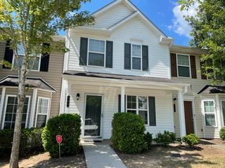 708 Crestwell Circle SW, Atlanta, GA 30331