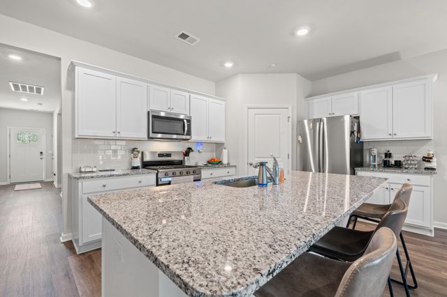 3599 Ashridge Way, Conway, SC 29526