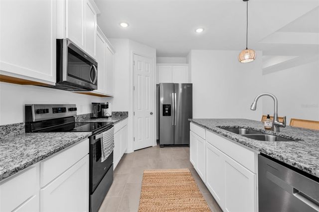 223 RIO DE JANEIRO AVENUE, Punta Gorda, FL 33983