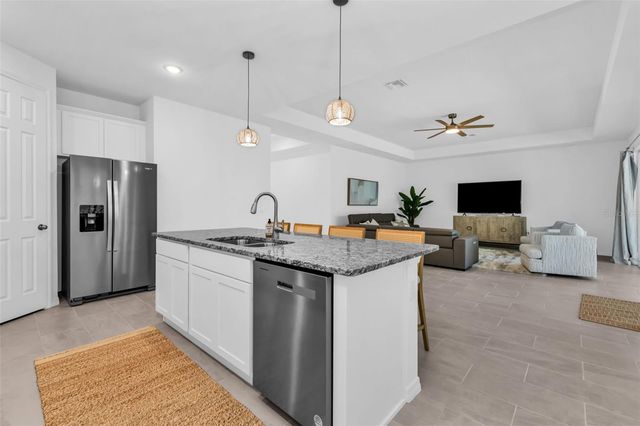 223 RIO DE JANEIRO AVENUE, Punta Gorda, FL 33983