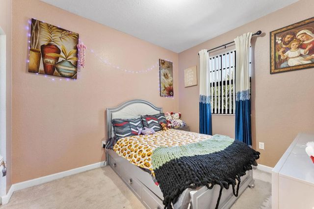 5438 NW 27th Street, Margate, FL 33063