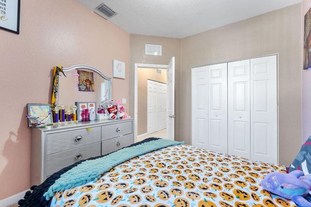 5438 NW 27th Street, Margate, FL 33063