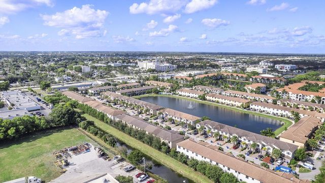 5438 NW 27th Street, Margate, FL 33063