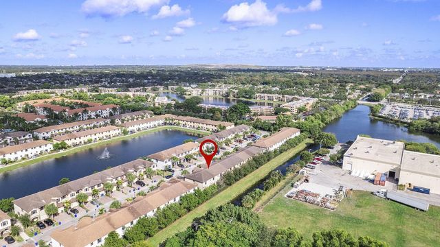 5438 NW 27th Street, Margate, FL 33063