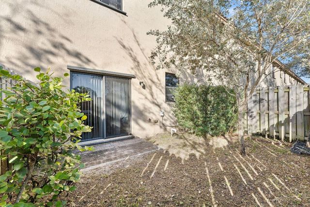 5438 NW 27th Street, Margate, FL 33063