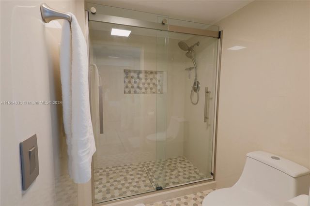 12750 SW 15th St 106D, Pembroke Pines, FL 33027