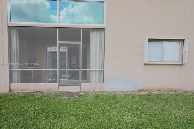 12750 SW 15th St 106D, Pembroke Pines, FL 33027