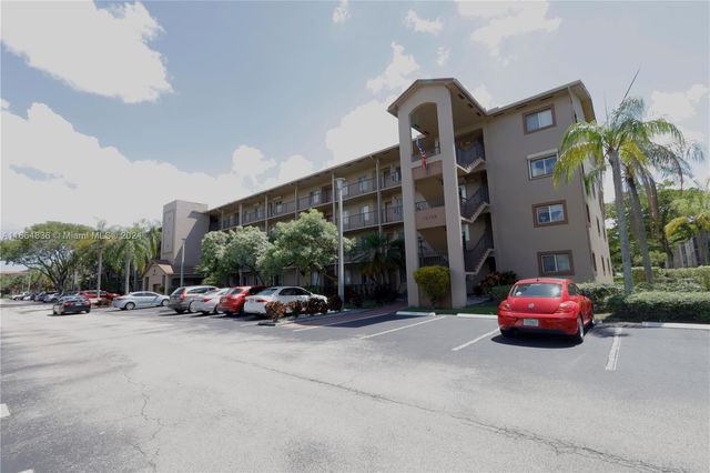 12750 SW 15th St 106D, Pembroke Pines, FL 33027