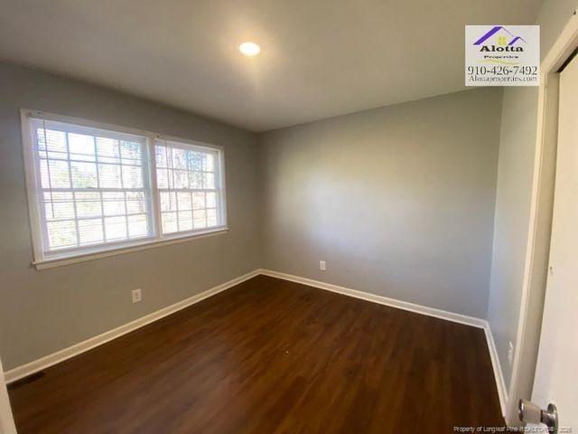4206 S Dowfield Drive, Fayetteville, NC 28311