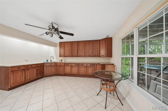 139 Blue Water Drive, St Peters, MO 63366