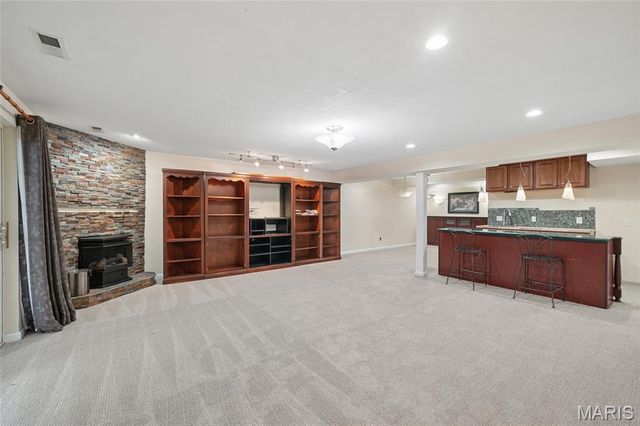139 Blue Water Drive, St Peters, MO 63366