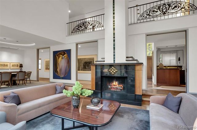 1335 Trowbridge Road, Bloomfield Hills, MI 48304