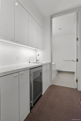 1335 Trowbridge Road, Bloomfield Hills, MI 48304