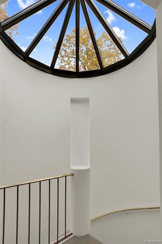 1335 Trowbridge Road, Bloomfield Hills, MI 48304