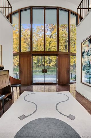 1335 Trowbridge Road, Bloomfield Hills, MI 48304