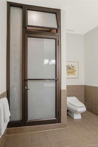 1335 Trowbridge Road, Bloomfield Hills, MI 48304