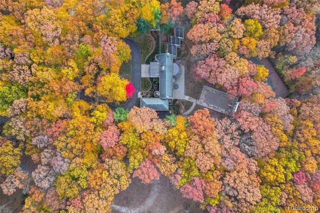 1335 Trowbridge Road, Bloomfield Hills, MI 48304