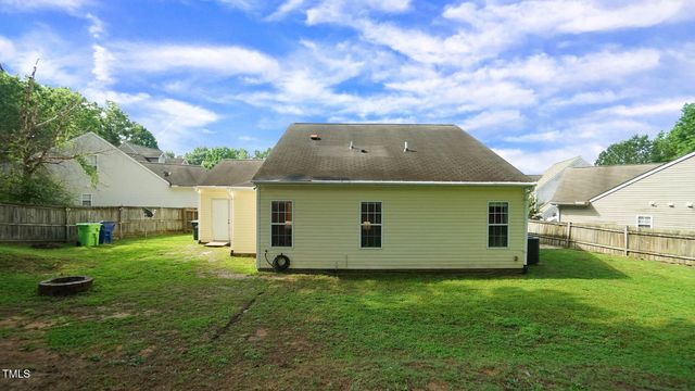 3709 Fan Palm Court, Raleigh, NC 27616