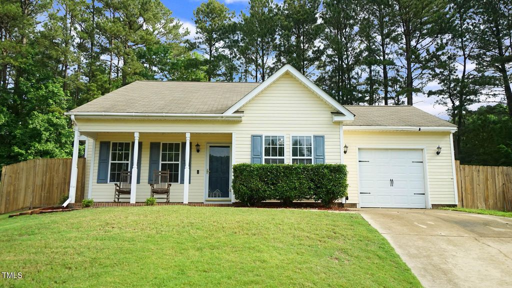 3709 Fan Palm Court, Raleigh, NC 27616