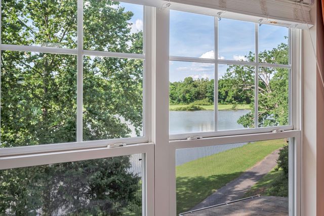 412 Flintlock Ct, Nashville, TN 37217