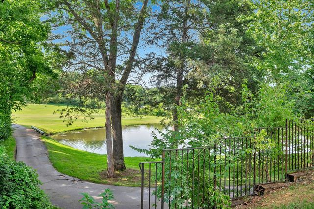 412 Flintlock Ct, Nashville, TN 37217