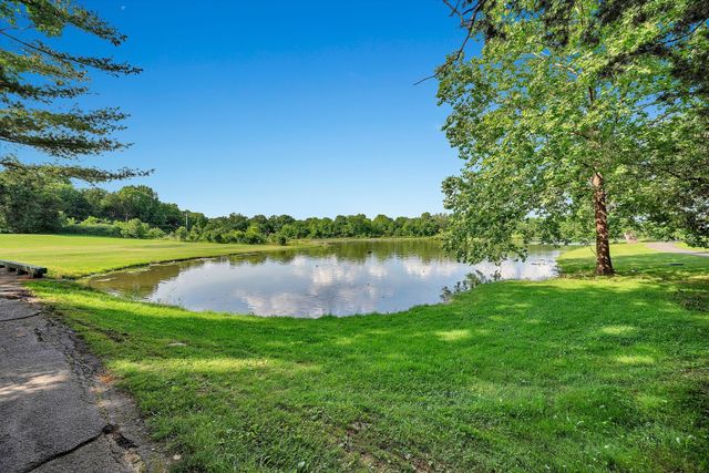 412 Flintlock Ct, Nashville, TN 37217
