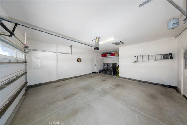 5370 Strawberry Way, Fontana, CA 92336