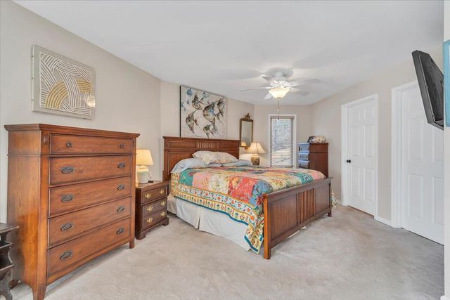 56 Brookside LN, Moneta, VA 24121