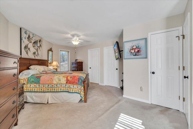 56 Brookside LN, Moneta, VA 24121