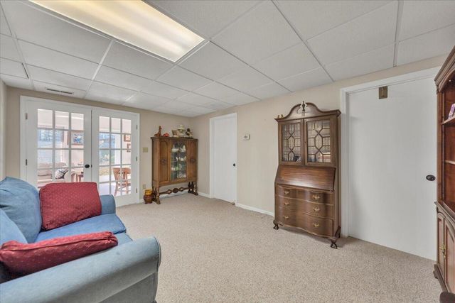 56 Brookside LN, Moneta, VA 24121