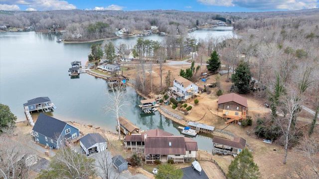 56 Brookside LN, Moneta, VA 24121