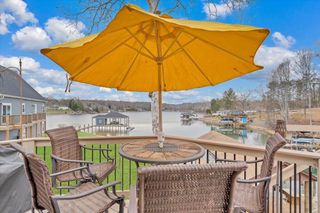 56 Brookside LN, Moneta, VA 24121