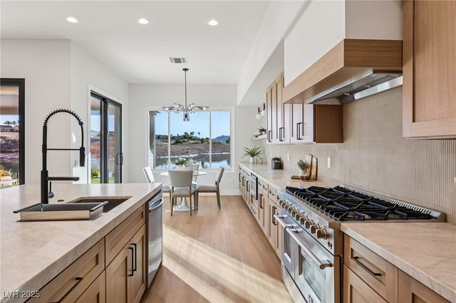 2695 Olivia Heights Avenue, Henderson, NV 89052