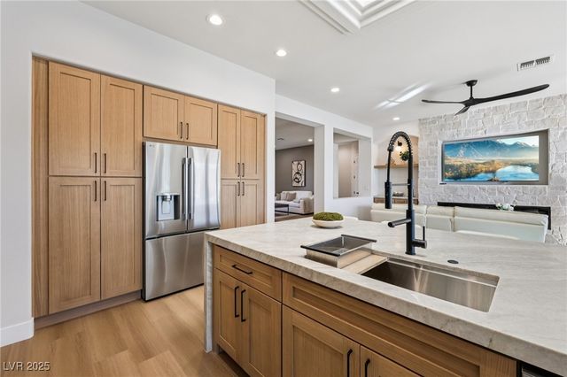 2695 Olivia Heights Avenue, Henderson, NV 89052