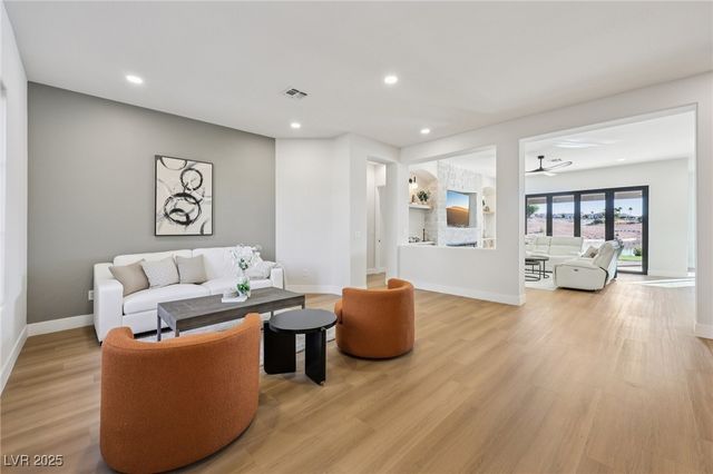 2695 Olivia Heights Avenue, Henderson, NV 89052