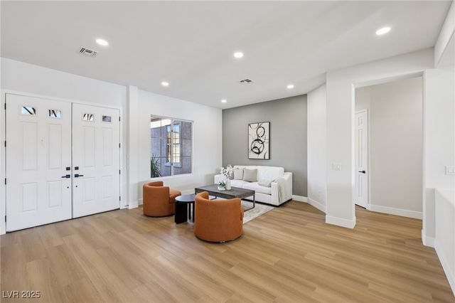 2695 Olivia Heights Avenue, Henderson, NV 89052