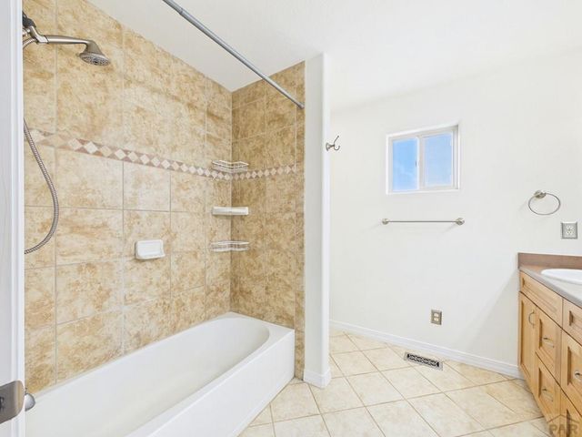 1301 N Challenger Dr, Pueblo West, CO 81007