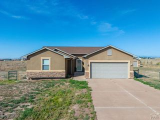 1301 N Challenger Dr, Pueblo West, CO 81007