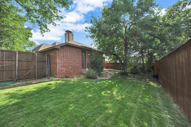 12360 Green Ash Drive, Fort Worth, TX 76244