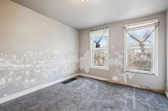 760 Minnehaha Avenue E, Saint Paul, MN 55106