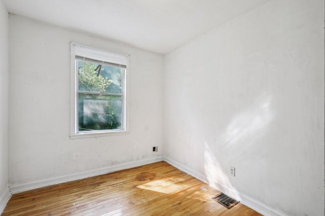 760 Minnehaha Avenue E, Saint Paul, MN 55106