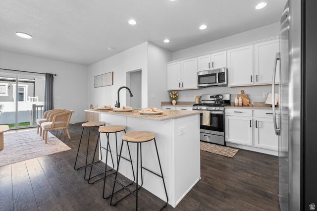 1695 S HAVEN PKWY, West Haven, UT 84401