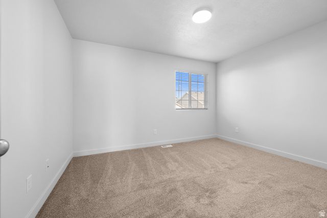 1695 S HAVEN PKWY, West Haven, UT 84401