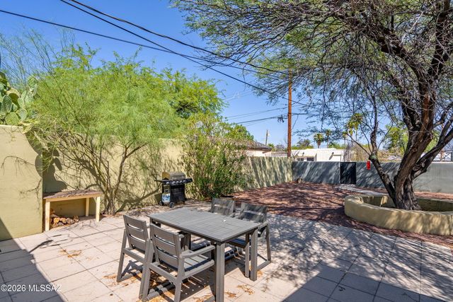 2441 E 5th Street, Tucson, AZ 85719