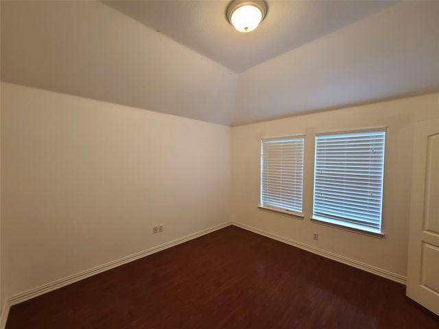 622 Manchester Drive, Mansfield, TX 76063