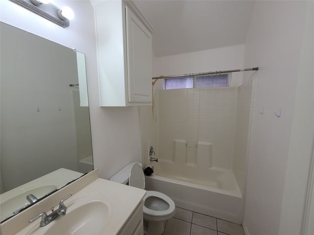 622 Manchester Drive, Mansfield, TX 76063